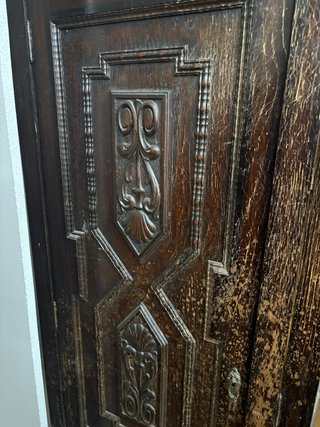 Mueble Castellano Madera y Cristal