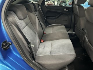 FORD FOCUS 1.6 TREND 100CV
