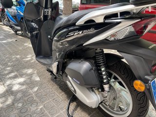 Honda SH Mode 125cc Scooter Automática