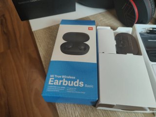 2 auriculares inhalambricos + mp4
