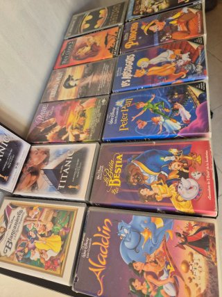 Lote 12 Cintas VHS Disney Clásicos