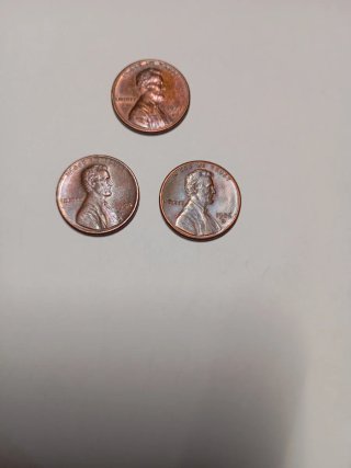 3 Monedas One Cent USA 1984D 1986D 1977D,.