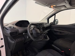 Peugeot Partner Pro Standard 600kg BlueHDi 73kW