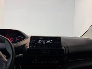 Peugeot Partner Pro Standard 600kg BlueHDi 73kW