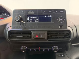 Peugeot Partner Pro Standard 600kg BlueHDi 73kW