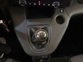 Peugeot Partner Pro Standard 600kg BlueHDi 73kW