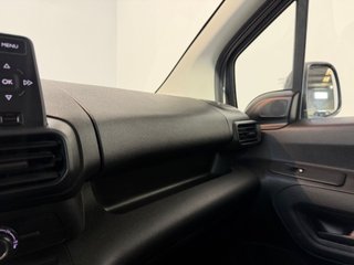 Peugeot Partner Pro Standard 600kg BlueHDi 73kW
