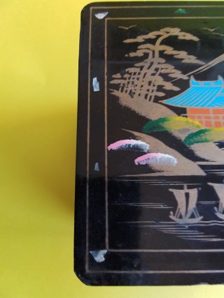 Caja de música bailarina japonesa