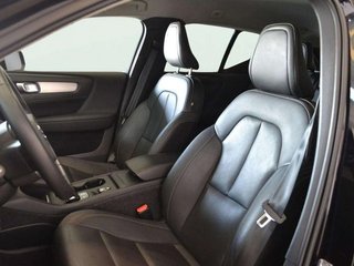 Volvo XC40 1.5 T3 Momentum Pro Auto