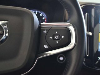 Volvo XC40 1.5 T3 Momentum Pro Auto