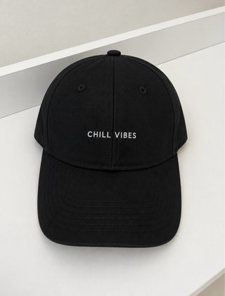 Cappello nero Chill Vibes