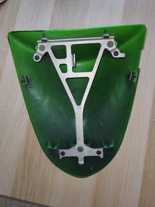 Tapa Colin Kawasaki Ninja ZX6R 2006