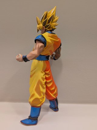 Figuras Goku, Vegeta y Vegito SSJ (No originales)