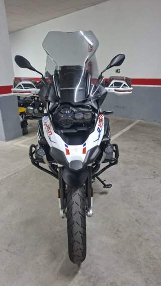 Particular vende moto, contacto Paco: 606201053