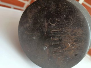 Puchero antiguo de hierro