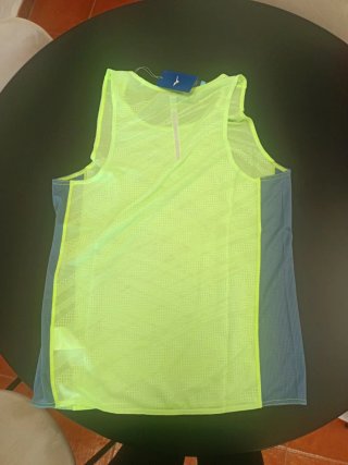 Camiseta running Aero Tank Mizuno