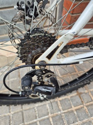 Bicicleta Montaña Bugnion Blanca talla L