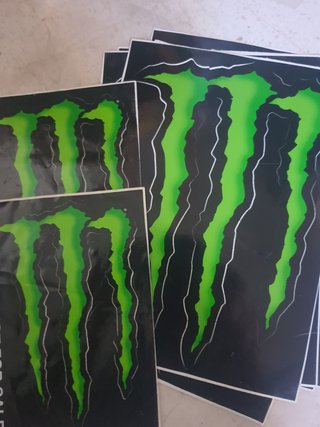 Pegatinas Monster Energy 2 Tamaños