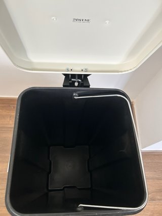 Papelera Zara Home Metal/Plástico