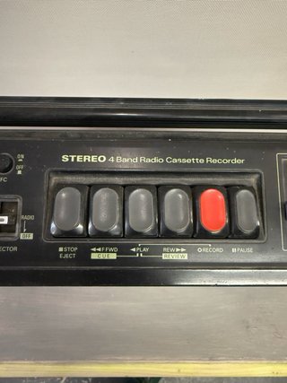 Sanyo M9980LU Boombox Radio Cassette 4 Band Stereo
