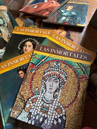 Colección del libro, las inmortales