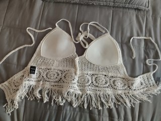 Top de ganchillo beige