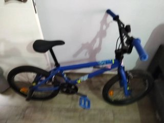 Bicicleta BMX Azul