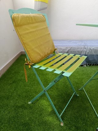 Conjunto mesa y 2 sillas balcón metal
