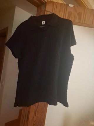 Polos negros 3XL Roly ,100% algodon.Sin estrenar.