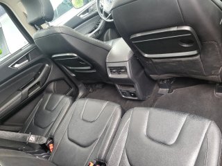 Ford S-MAX 2.5 190 FHEV titanium