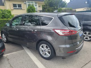 Ford S-MAX 2.5 190 FHEV titanium