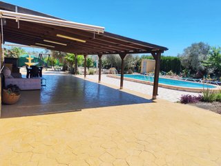 Finca de un dia con barbacoa y piscina