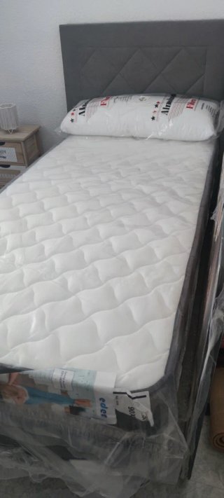 Cama 90cm + Cabecero Nuevo somier colchón y almoha