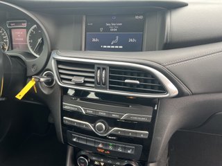 Infiniti Q30 1.5D 80 kW (109 CV)