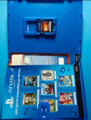 Resistance Burning Skies PS Vita #A423