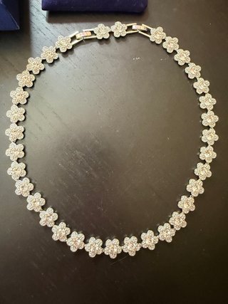Conjunto Swarovski Colar e Pulseira Flor