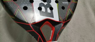 Pala Babolat Técnica Veron. Material Carbón.