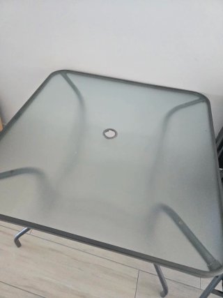 Mesa Terraza Cristal y 4 Sillas Plegables