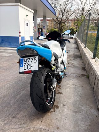 Honda CBR 600 F4i 2002