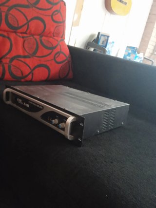 Amplificador Estéreo PA-1000