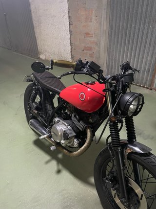 Yamaha SR 250 Cafe Racer