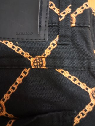 Pantalón Zara Hombre Cadena Oro Negro