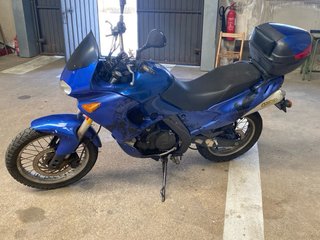 Aprilia Pegaso 650 Azul