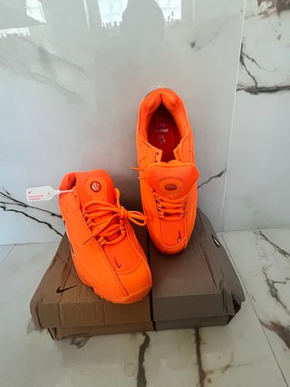 Scarpe Nike Arancioni pronta consegna