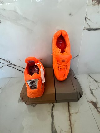 Scarpe Nike Arancioni pronta consegna