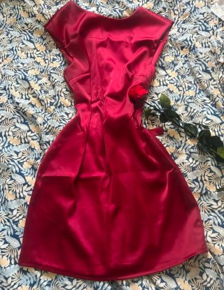 Vestido vino escote espalda lazo T38