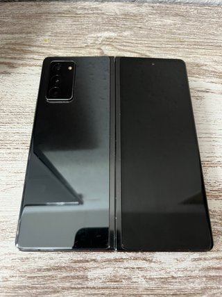 Samsung Galaxy Z Fold 2