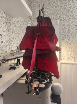 Barco La Venganza de la Reina Ana Lego