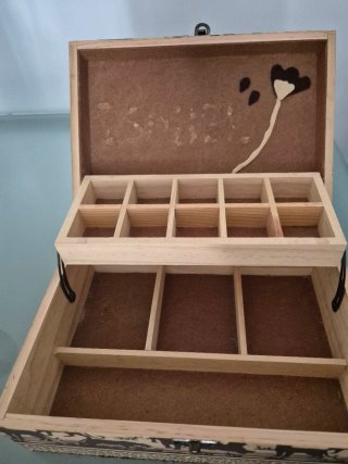 Caja joyero madera diseño étnico felinos