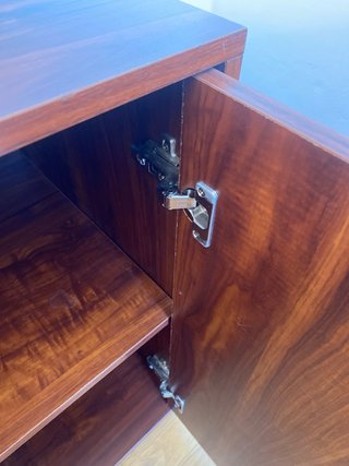 Mueble aparador de madera,